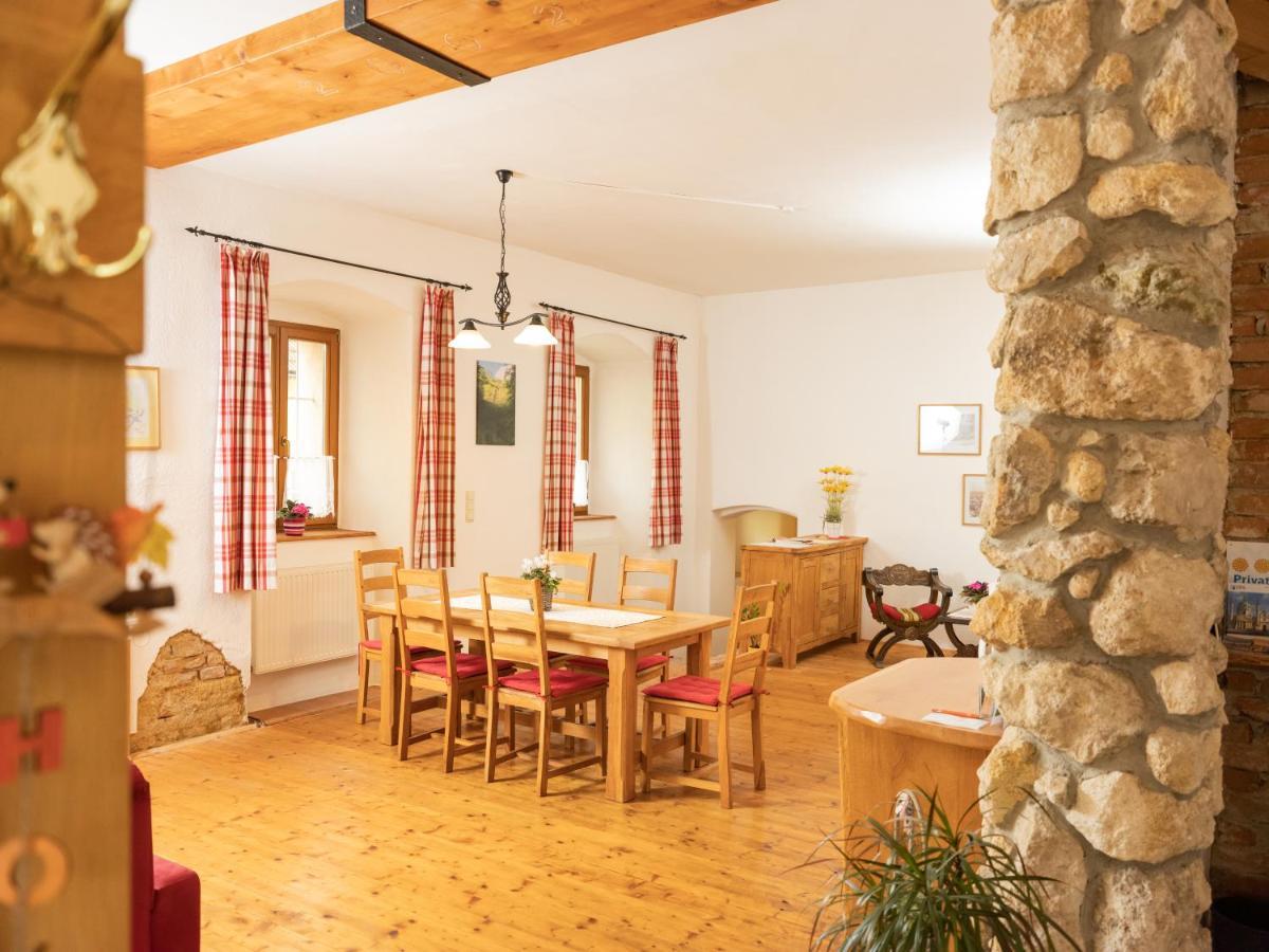 Ferienwohnung Zum Kapuziner Poysdorf Εξωτερικό φωτογραφία