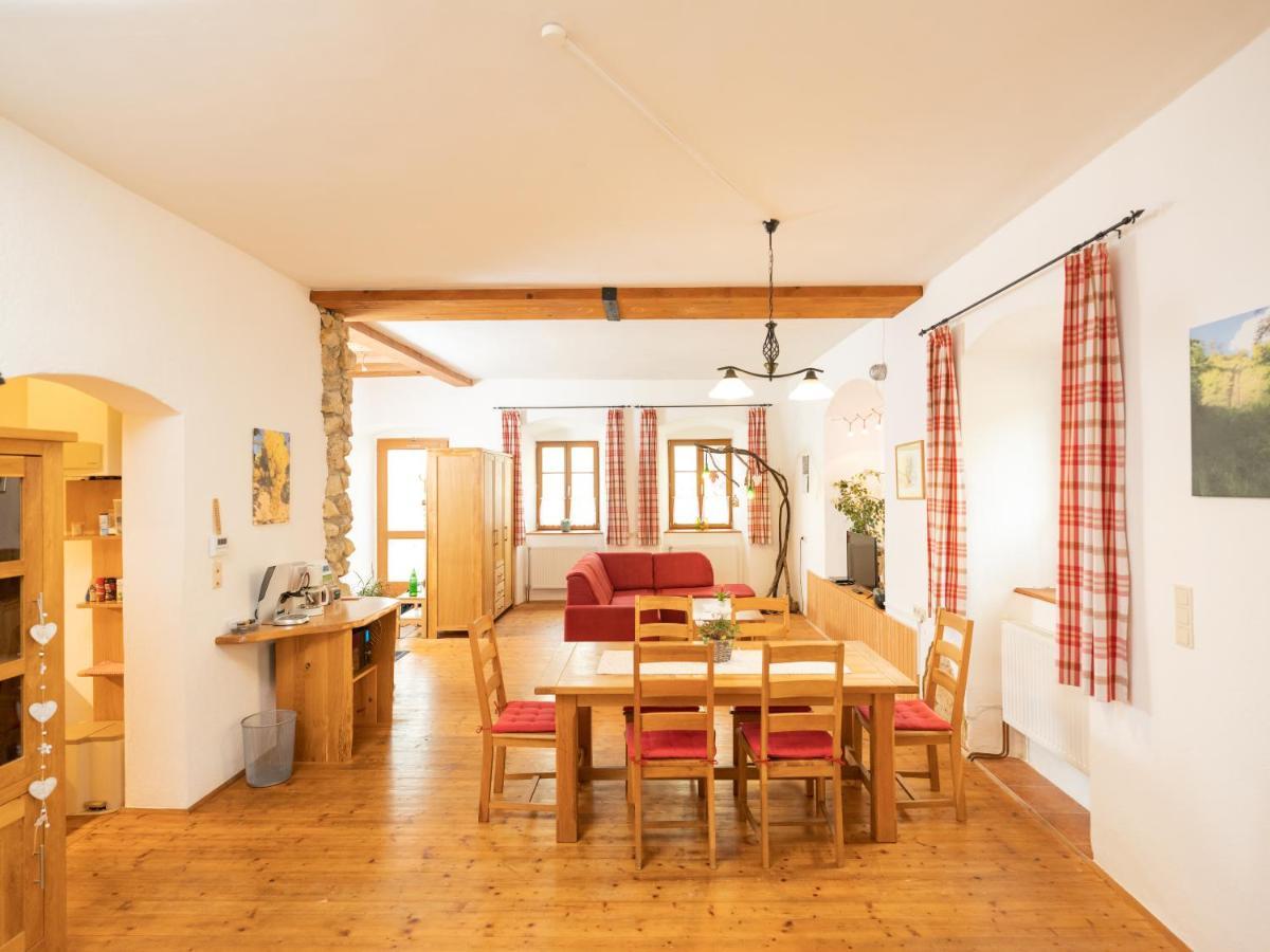 Ferienwohnung Zum Kapuziner Poysdorf Εξωτερικό φωτογραφία
