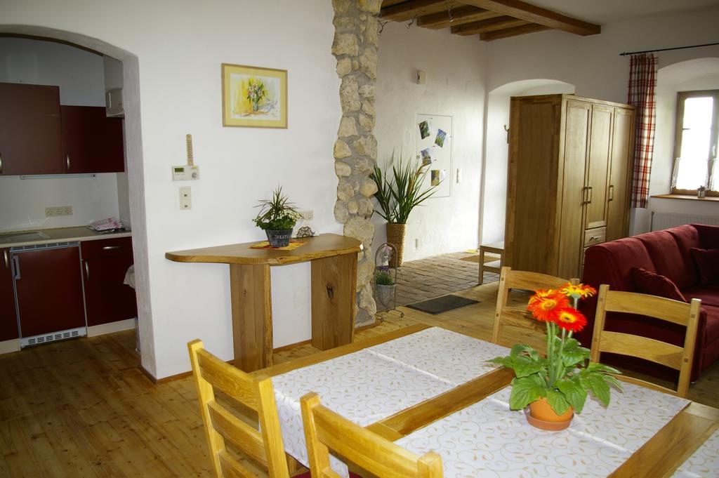 Ferienwohnung Zum Kapuziner Poysdorf Εξωτερικό φωτογραφία